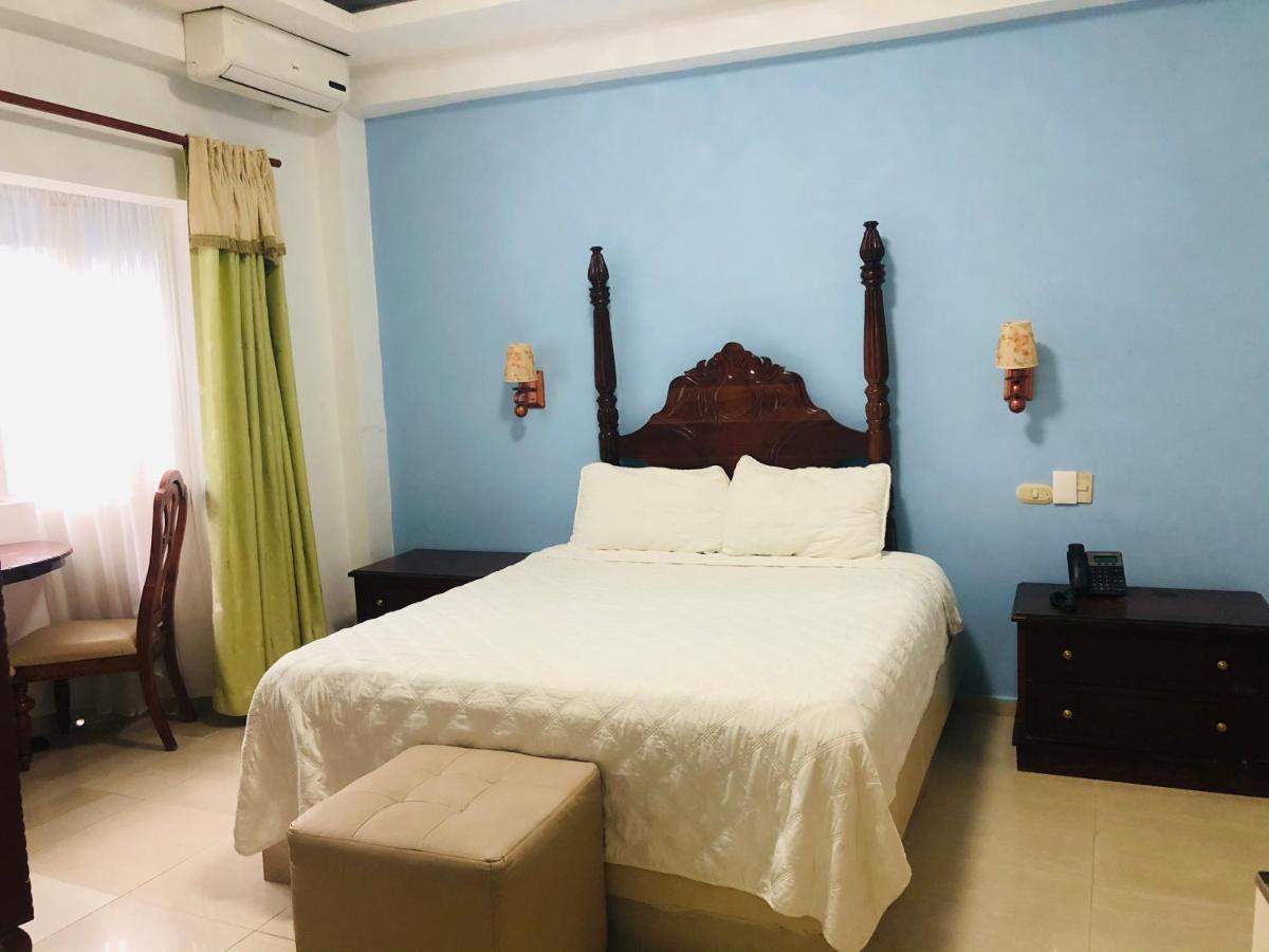Hotel La Casona Dorada Santo Domingo Esterno foto