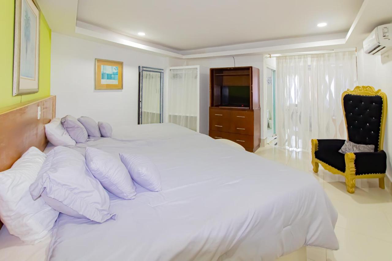Hotel La Casona Dorada Santo Domingo Esterno foto